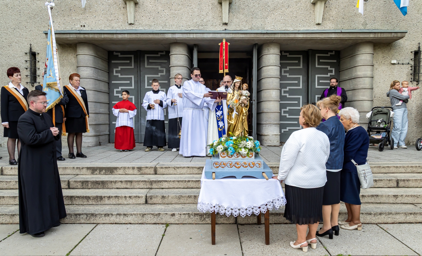 Przywitanie figury Matki Bożej